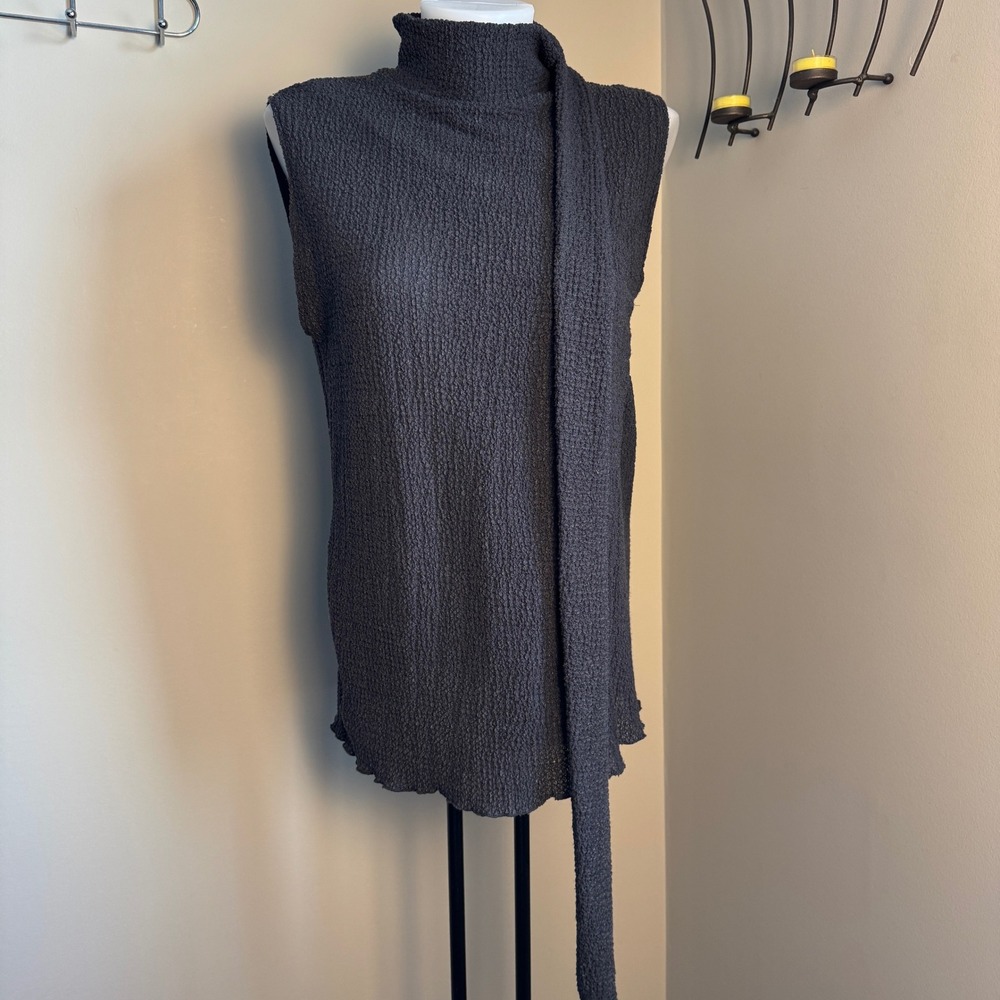 ZARA Textured Mock Neck Sleeveless Top with Scarf Detail Gray Size Large
